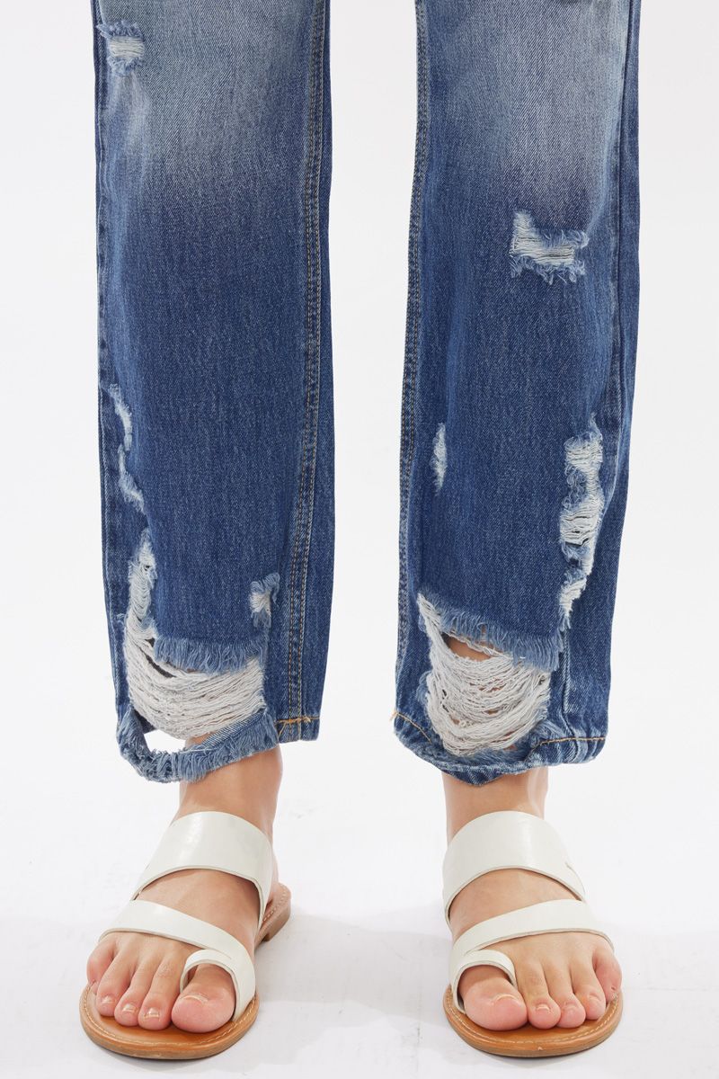 KanCan High-Rise Distressed Straight Fit