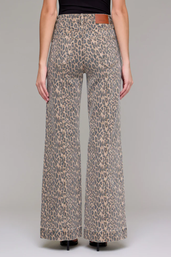 Happi Comfort Flare Cheetah Jeans